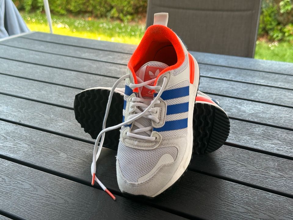 Adidas ZX 750 HD J Gr. 35 1/3 weiß / Blau / orange in Niedersachsen -  Hildesheim | eBay Kleinanzeigen ist jetzt Kleinanzeigen