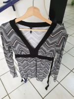 Tunika Shirt Bluse Pulli Gr.M amisu schwarz bunt Nordrhein-Westfalen - Versmold Vorschau