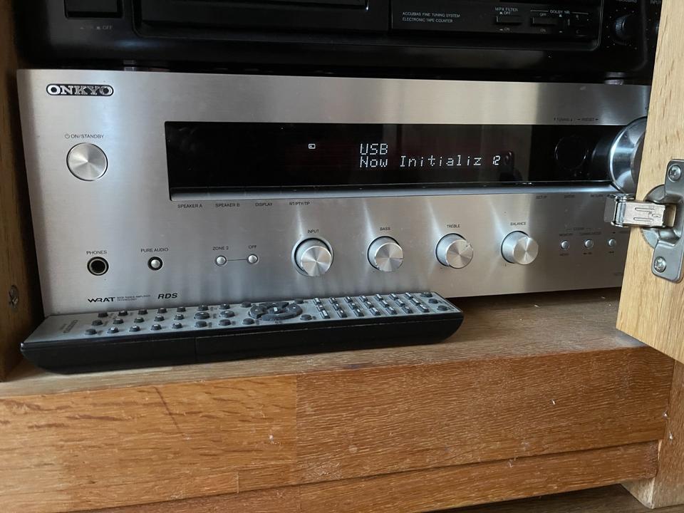Onkyo TX-8050 Netzwerk-Stereo-Receiver mit FB LAN USB Internet in Neukirchen-Vluyn