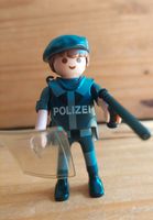 Playmobil Polizei Polizist,  Schlagstock und Hessen - Erlensee Vorschau