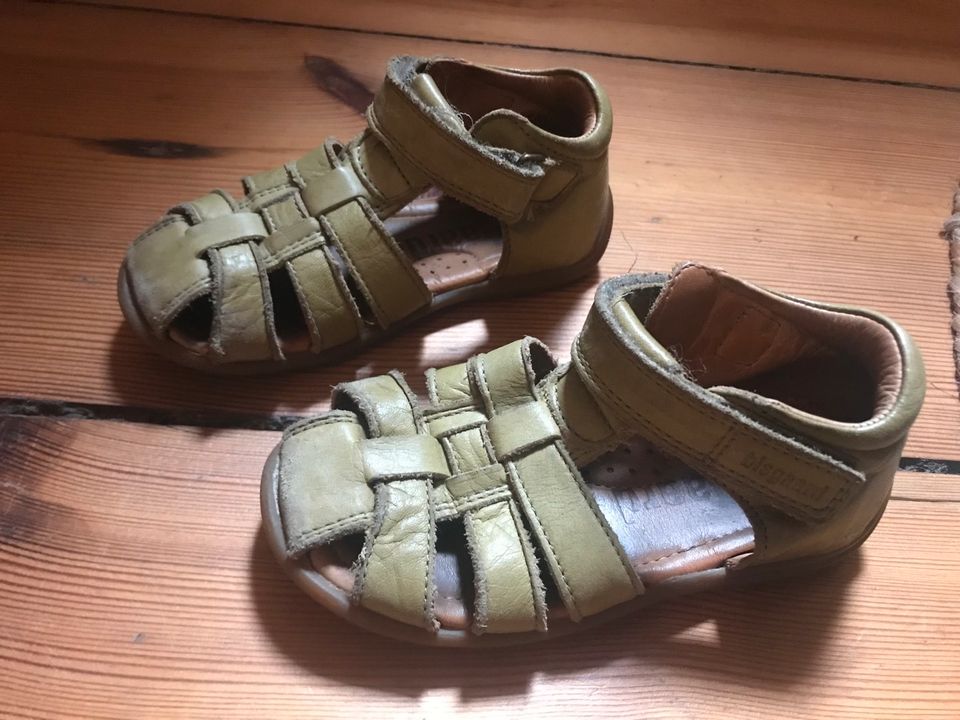 Bisgaard Sandalen Olivegrün 25 Zehenschutz Leder in Berlin