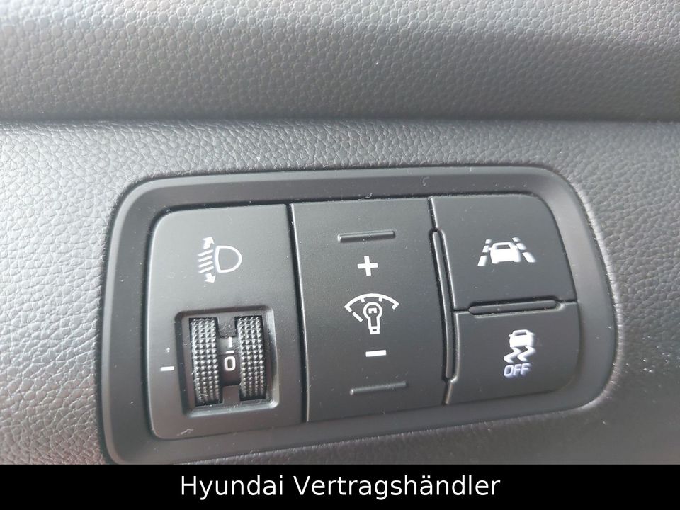 Hyundai i20 Active Trend/NAVI/1 Satz WR/Anhängekupplung in Dessau-Roßlau