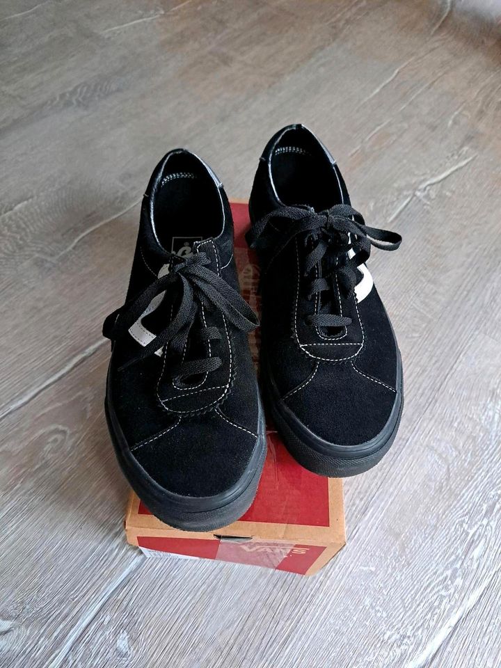 VANS Sport **NEU** Größe 40,5 / US men 8.0 in Scharnebeck