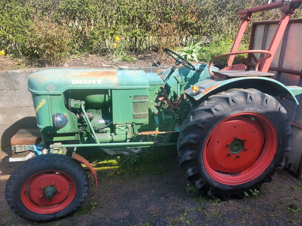 Deutz 24PS Schlepper F2L 612 mit F2L 712 Motor in Forchtenberg