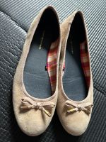 Tommy hilfiger Ballerina beige gr 41 Nordrhein-Westfalen - Wesseling Vorschau