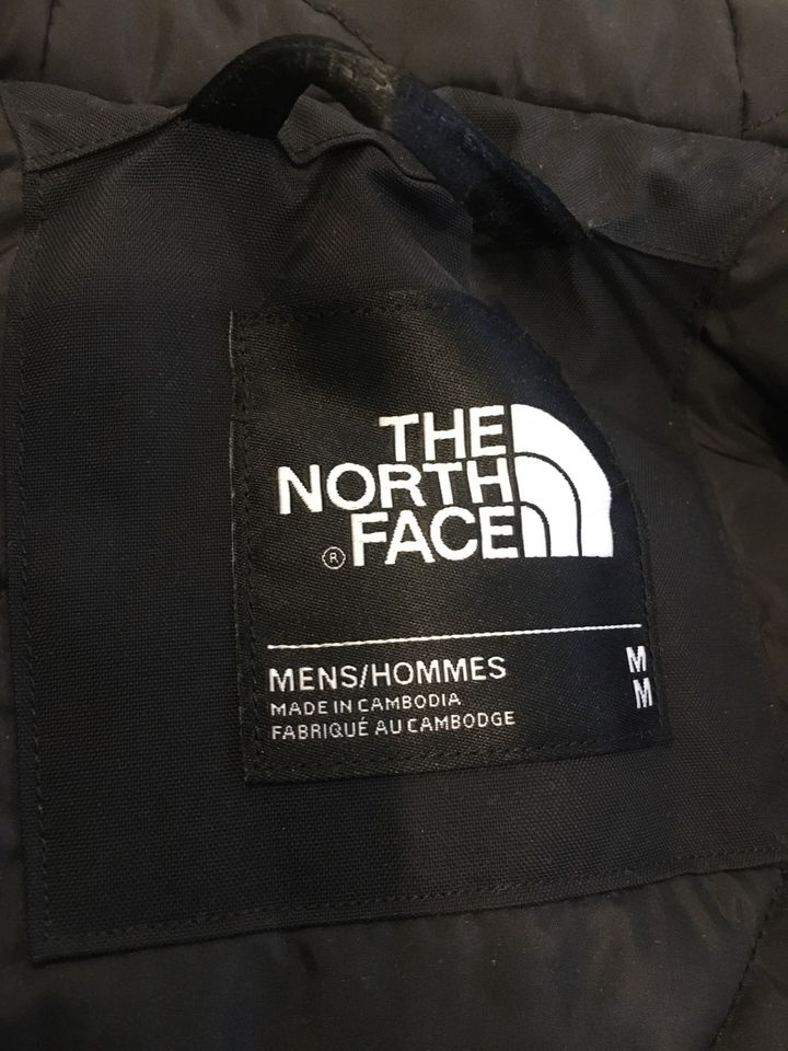 The North Face zaneck Jacke Parka M Mantel in Poing