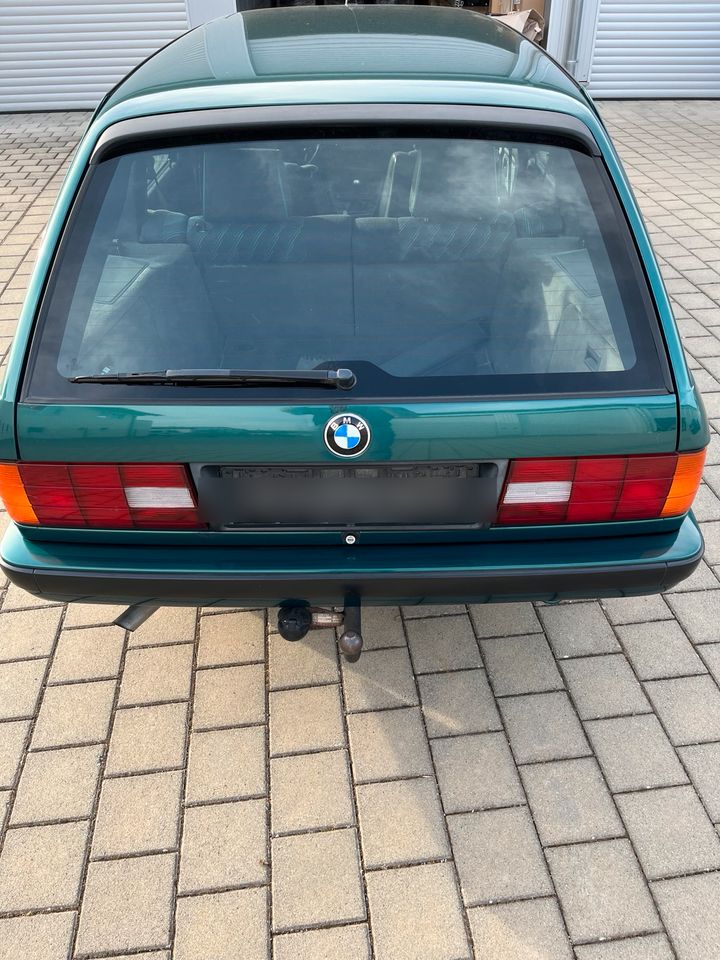 BMW E30 Touring in Tübingen