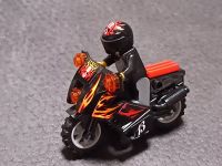 Lego Motorrad mit Fahrer Flammen Totenkopf schwarz rot Dresden - Räcknitz/Zschertnitz Vorschau
