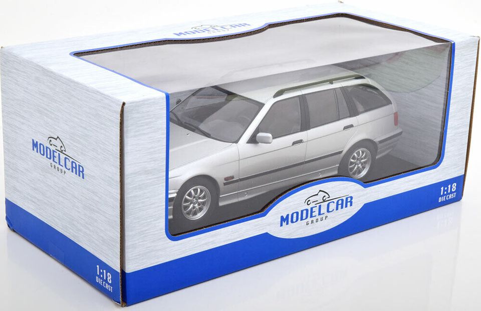 MCG Modellauto BMW 325i 3er E36 Touring Kombi 1995 silber Modellauto 1:18  MCG, Maßstab 1:18