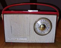 " AEG " Transistor-Radio TRAMP-JUNIOR (roter 60/70iger Klassiker) Baden-Württemberg - Dußlingen Vorschau