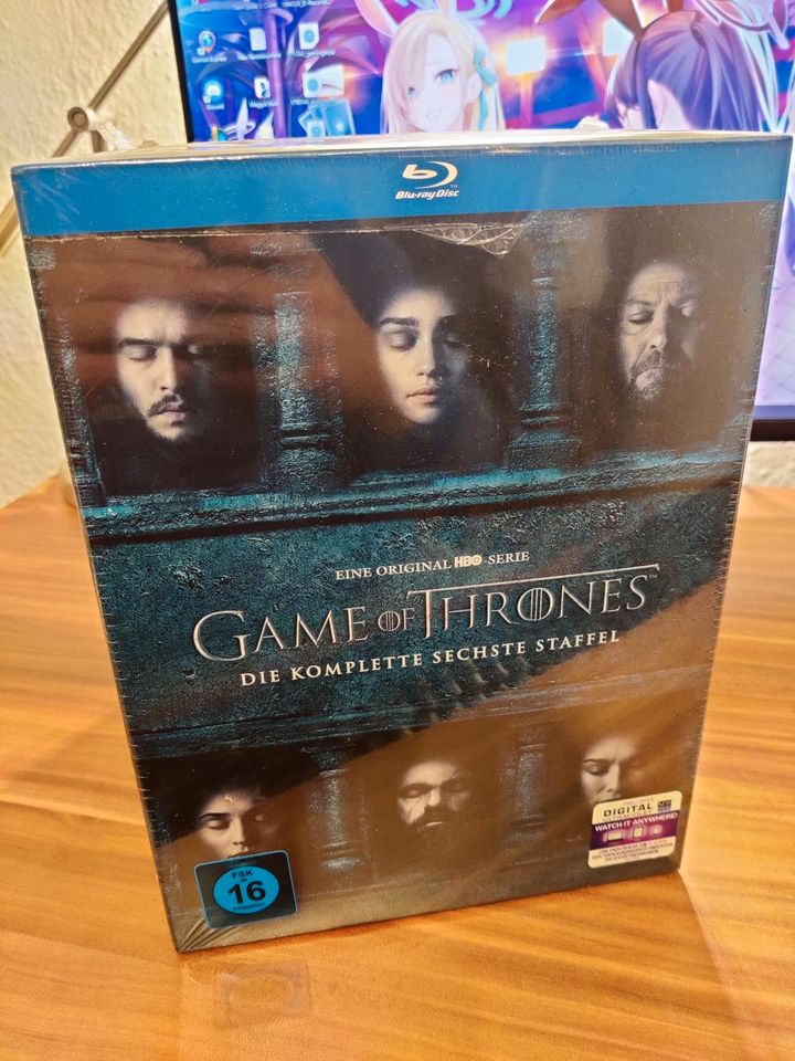 Game of Thrones Staffel 6 Limited Edition Blu-ray Box mit figur in Wassertrüdingen