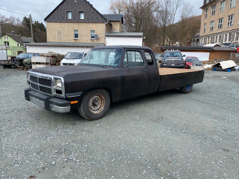 Dodge Ram D250 Cummins Diesel Flatbed Motorrad Projektabbruch in Ehrenfriedersdorf