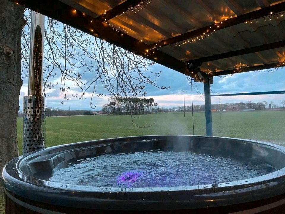 Badefass. Whirlpool. Hottub. Jacuzzi. Spa zu mieten. Verleih. in Steinfeld