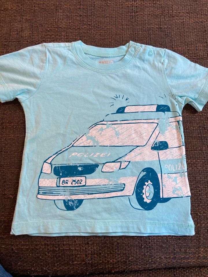 Jako-o T-Shirt Polizei Gr. 80/86 in Goldkronach