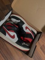 AIR JORDAN 1 MID - white/gym red-black Nordrhein-Westfalen - Wassenberg Vorschau