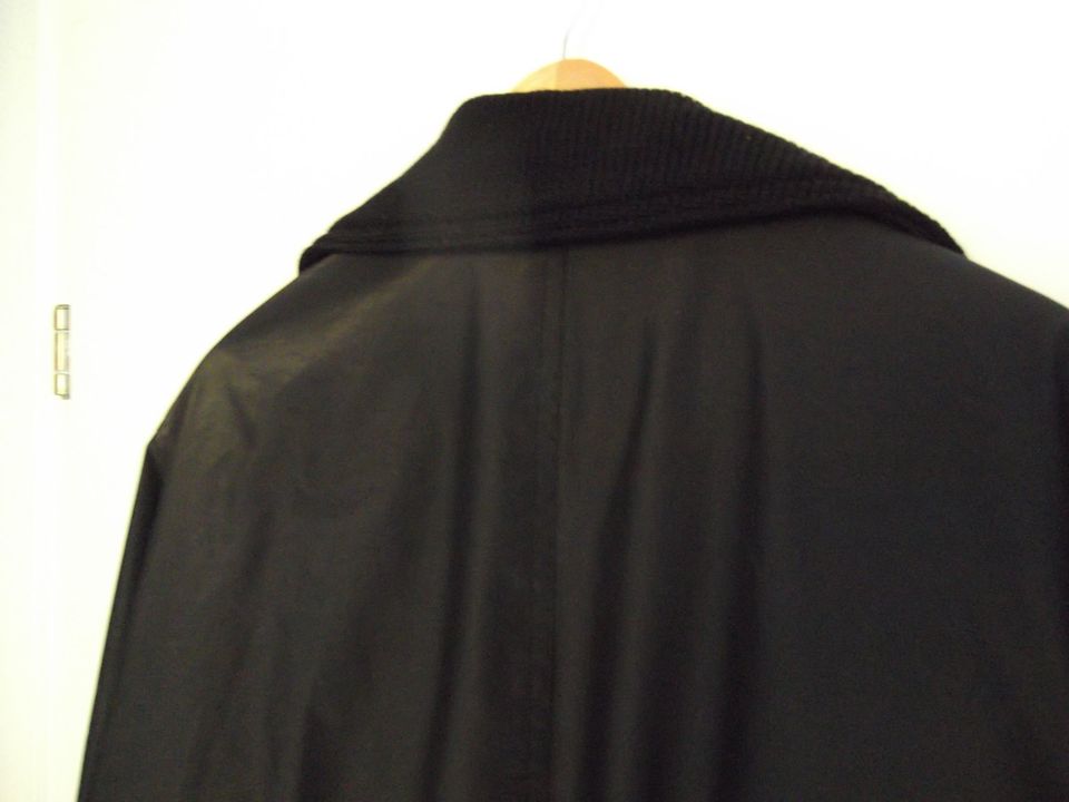 Mantel / Jacke lang. Hugo Boss. Gr. 56/XL in Neutraubling in Neutraubling