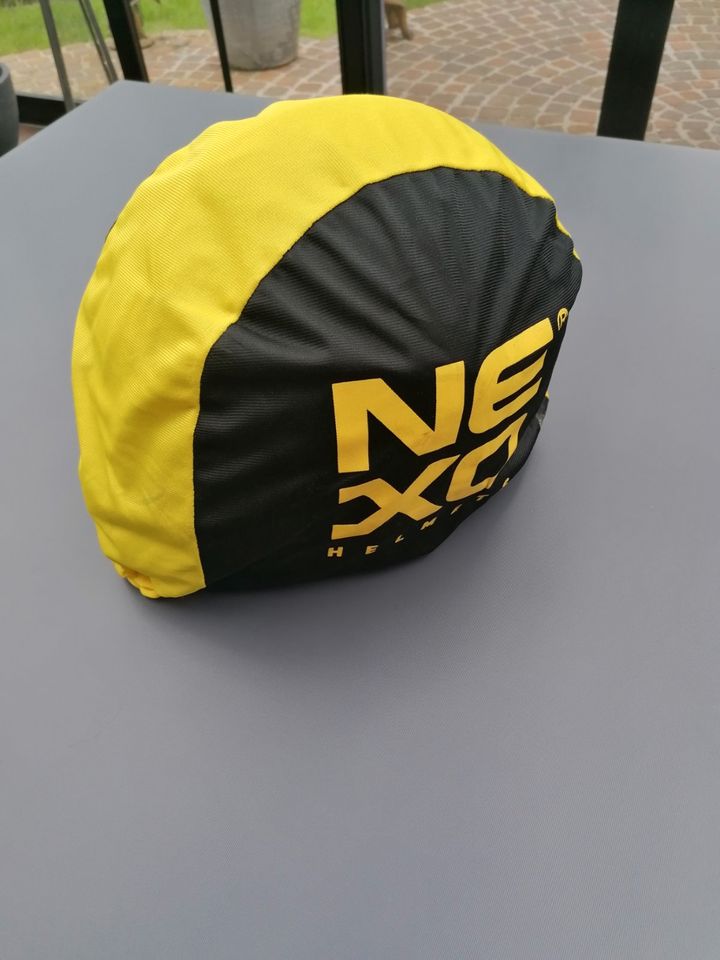 Nexo Motorrad Klapp-Helm Carbon Travel II in Dinslaken