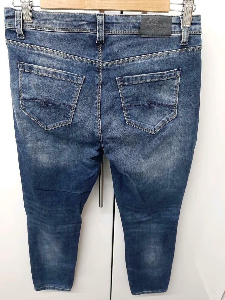 Street one Jeans Gr.26 in Bochum