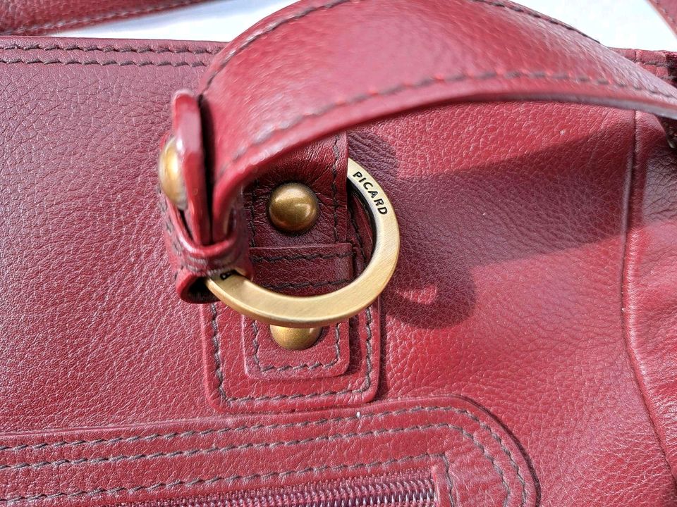 Picard Handtasche Leder rot in Rodgau