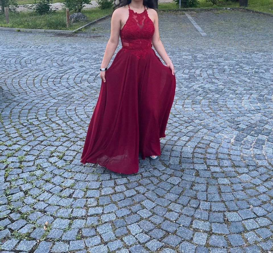 Abiballkleid / Abschlussballkleid/ Abendkleid in Weiden (Oberpfalz)