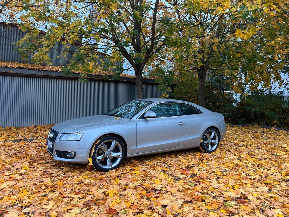 Audi A5 Coupé 1.8 in Fürstenfeldbruck