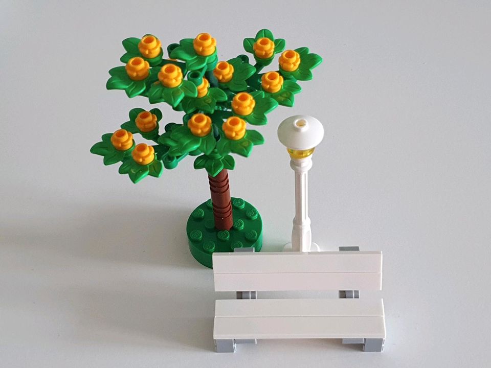 1 Lego Baum mit Parkbank und Laterne NEU MOC versch. Farben in Hockenheim