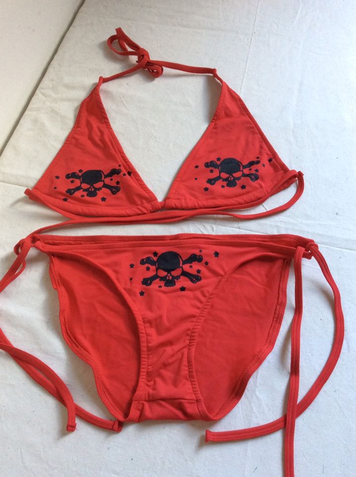 Bikini Skull Totenkopf in verschiedenen Farben Free Size in Korntal-Münchingen