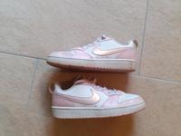 Nike Sneeker weiß rosa 37.5 Bayern - Burglengenfeld Vorschau