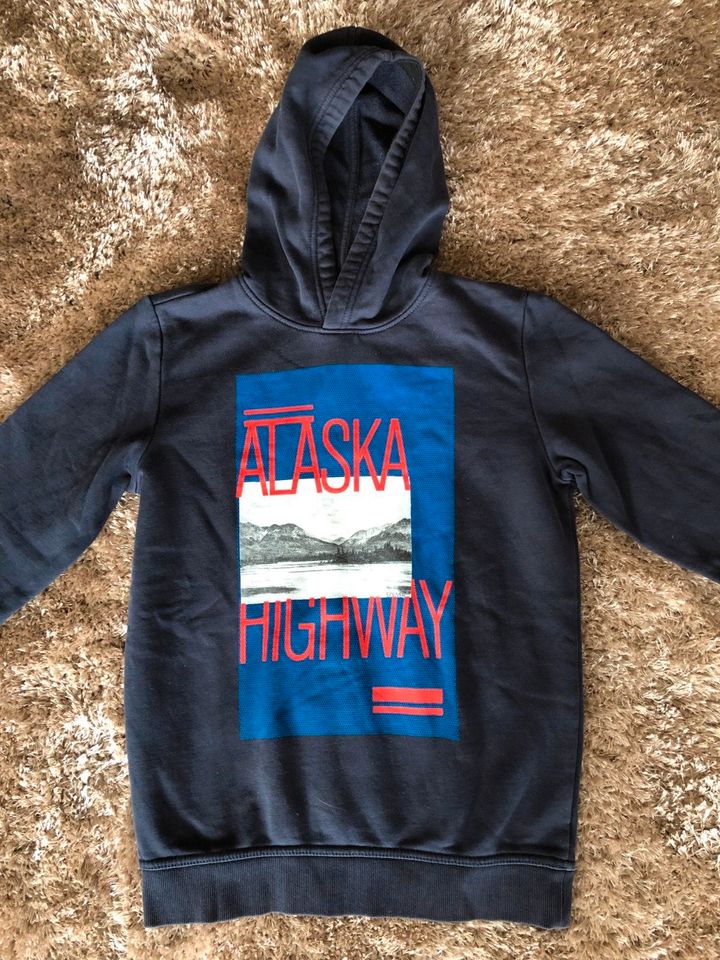 Hoody Sweatshirt S. Oliver blau Gr. 152 Motivdruck Alaska Highway in Albstadt