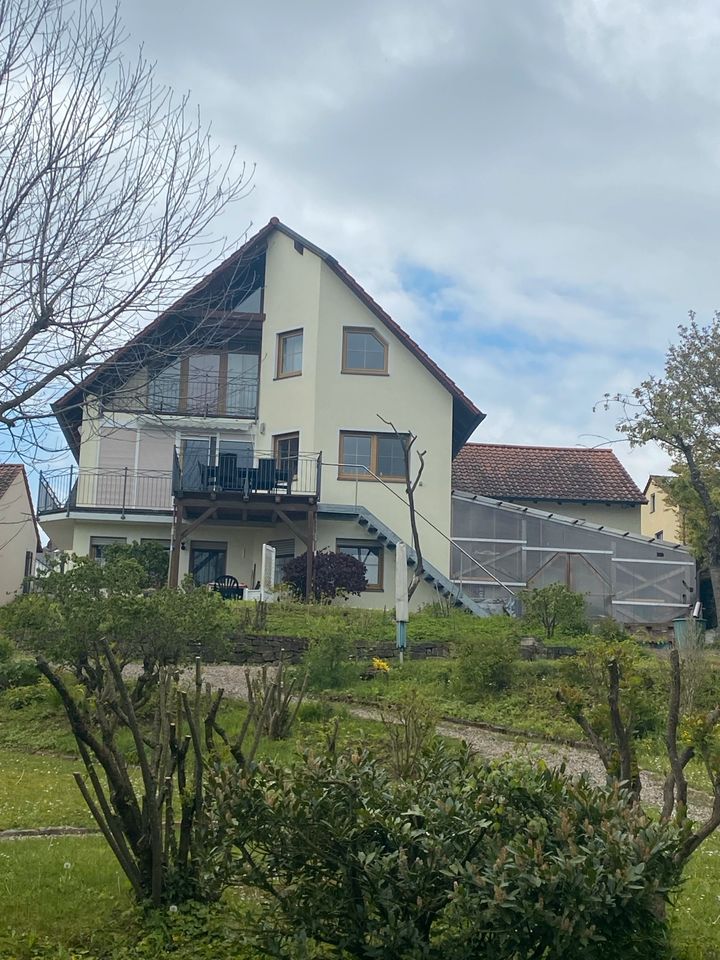 Haus zu verkaufen - mit Einliegerwohnung in Ochsenfurt