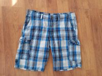 Shorts Bermuda Größe M Gesamtlänge ca. 49 cm Niedersachsen - Oetzen Vorschau