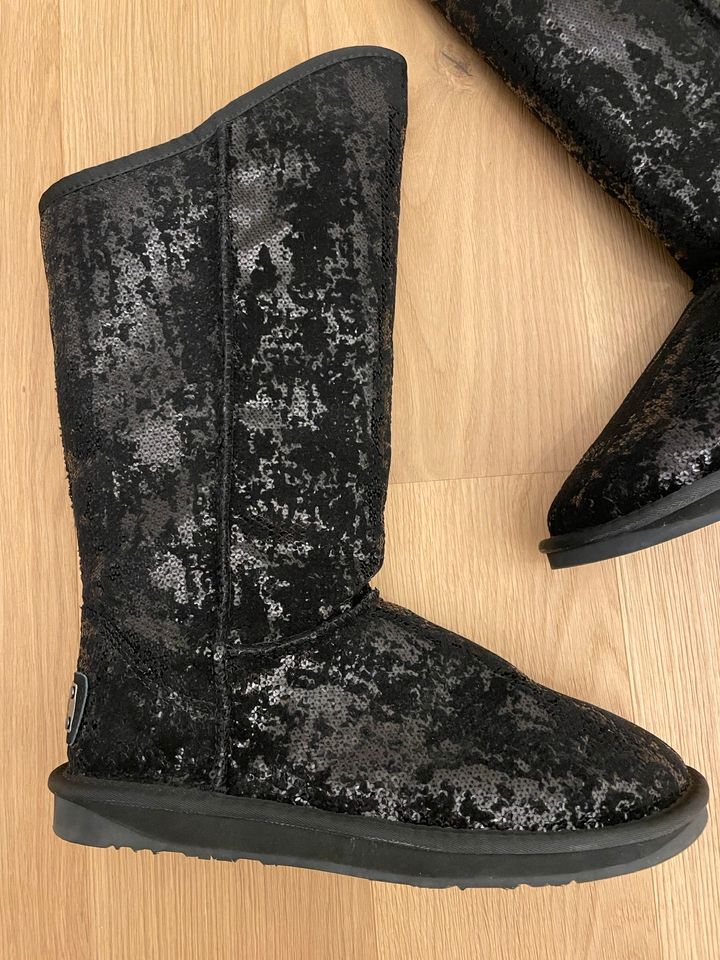 Australia Luxe Leder Stiefel NP 455€! Wie UGG in Frankfurt am Main