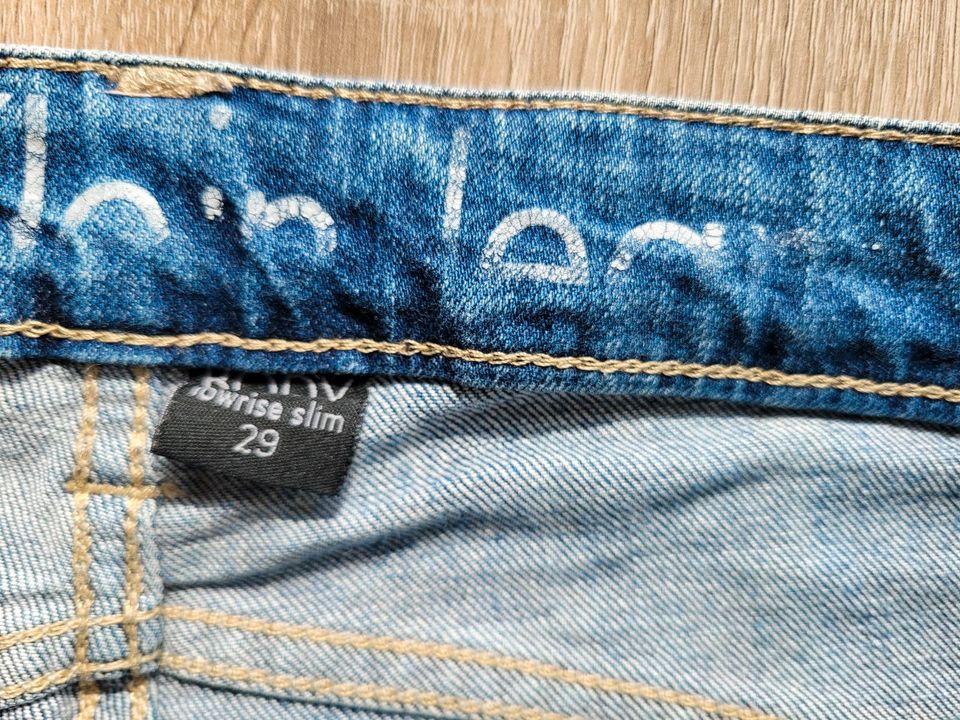 Calvin Klein Herren Jeans Gr.29 tolle Optik und Waschung  !! in Wolfenbüttel