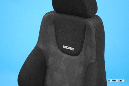 RECARO TREND Nardo/arctic fahrer/beifahrer mit  einbau schienen in Kranenburg