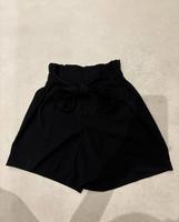 Stoffshorts zum binden Nordrhein-Westfalen - Paderborn Vorschau