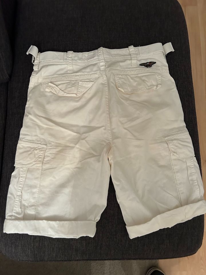 Original Tommy Hilfiger Hose kurz weiß, Herren in Mülheim (Ruhr)