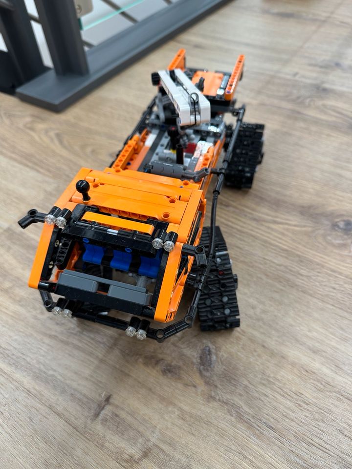 Lego Technic Kettenfahrzeug in Sohren Hunsrück