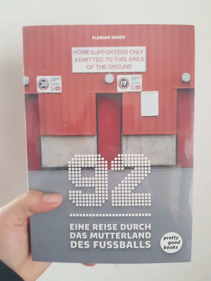 92 – Eine Reise durch das Mutterland des Fussballs von F. Sauer in Lichtenstein