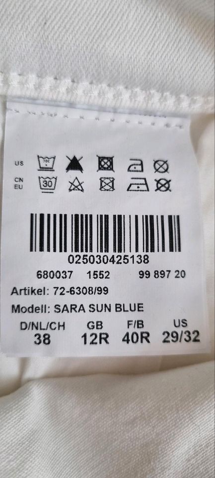 Jeans Brax Sara Sun Blue Gr. 38 in Hamburg