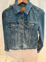 Levi’s Jeansjacke Damen s 36 wie neu Hessen - Birkenau Vorschau
