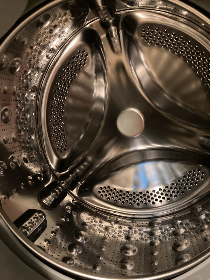 LG Waschmaschine 8kg in Berlin