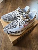 Yeezy Boost 350 V2 Zebra Hessen - Lollar Vorschau