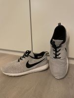 Nike Sneaker Schuhe, Gr.46 ( UK 11 ), in grau, OVP Berlin - Tempelhof Vorschau