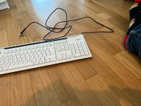 Original Logitech Tastatur mit Nummernblock und Multimedia Tasten Nordrhein-Westfalen - Herzogenrath Vorschau