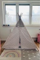 Tipi Spielzelt mit Decke und Kissen Nordrhein-Westfalen - Ratingen Vorschau