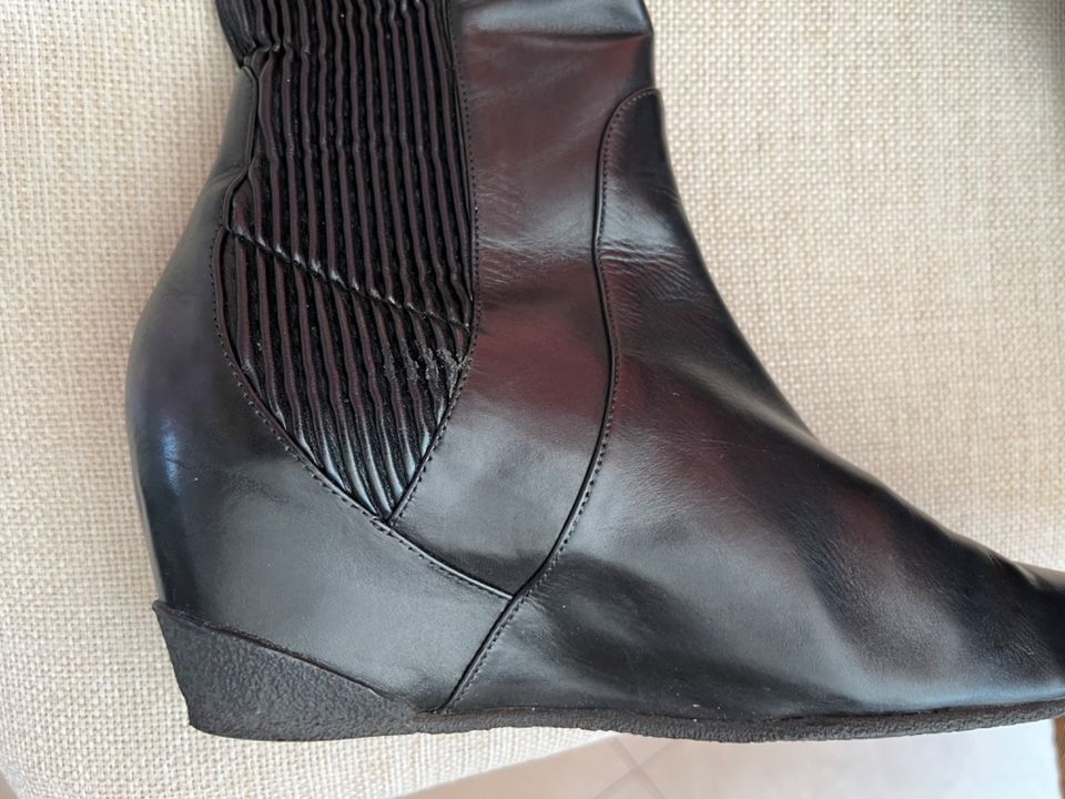 Högl Stiefel ausgefallen schwarz Gr.35/36 Leder Top Zustand in Schweinfurt