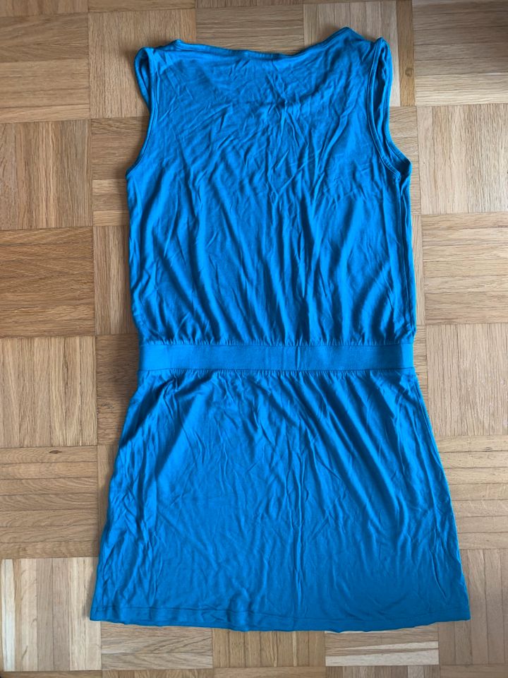 Schönes türkisfarbenes Kleid von edc in Größe M in Alsdorf