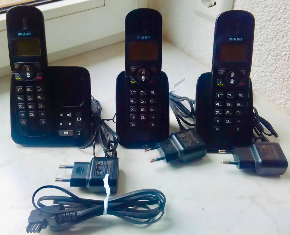 3-tlg. Schnurrloses Telefon mit Anrufbeantw. Marke "Philips" in Allstedt