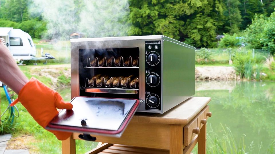 HELIA SMOKER48 Räucherofen Elektro Küche Profi mit Zubehör in Burbach