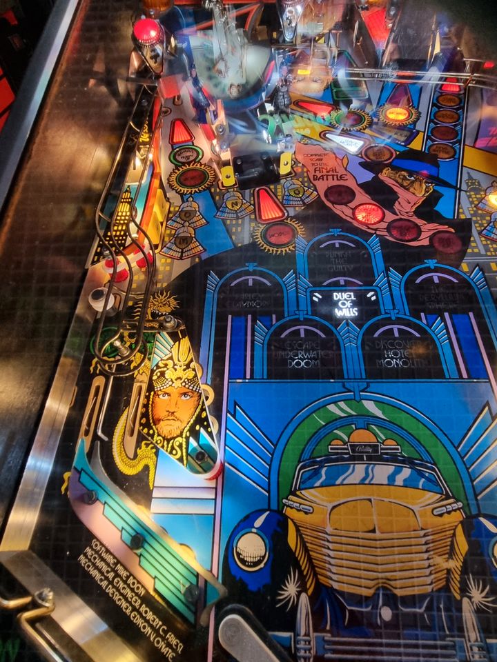 Flipper / Pinball Shadow - Bally in Weinheim